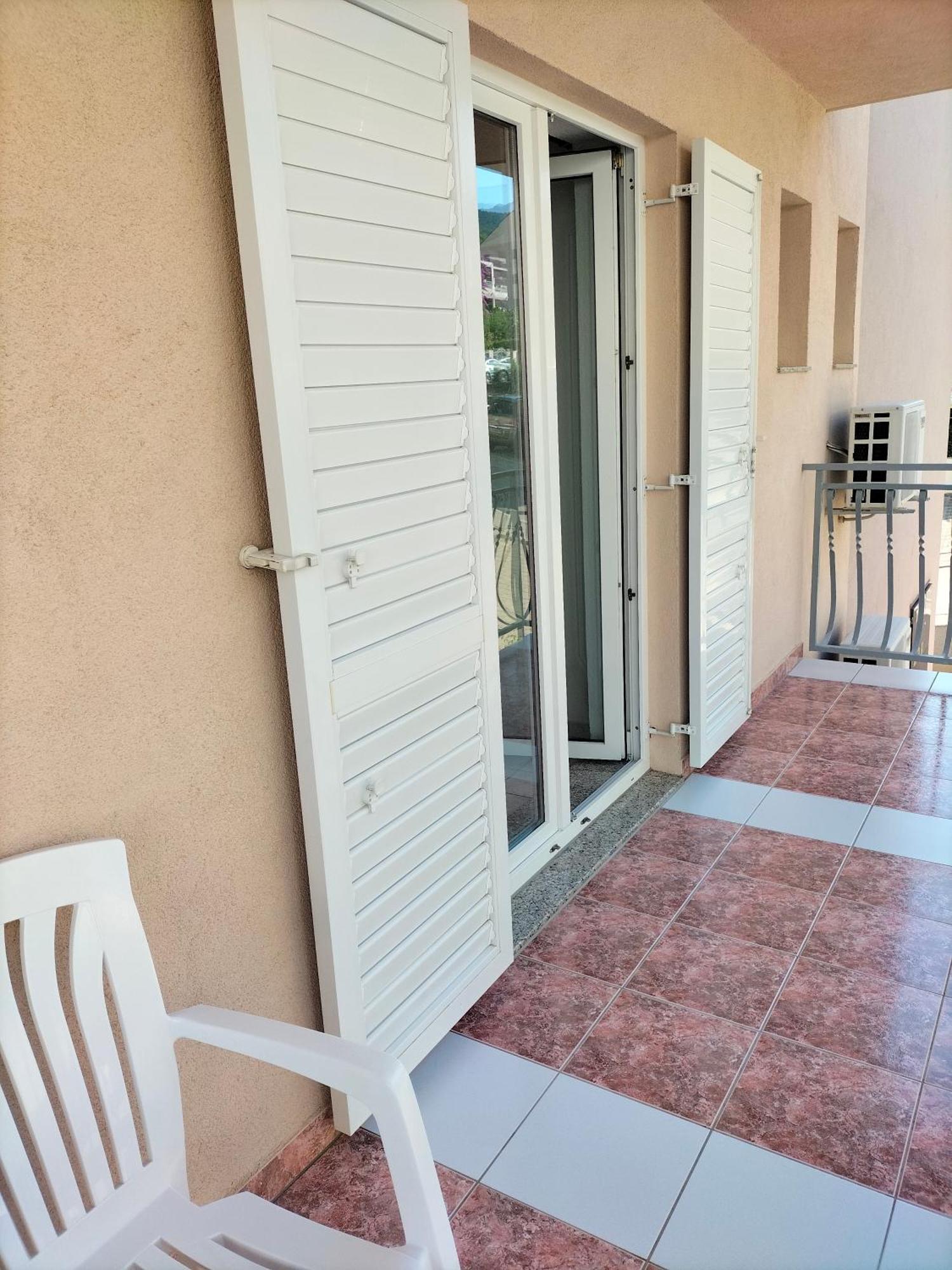Studie-Apartment In Makarska, Kroatien Exterior photo