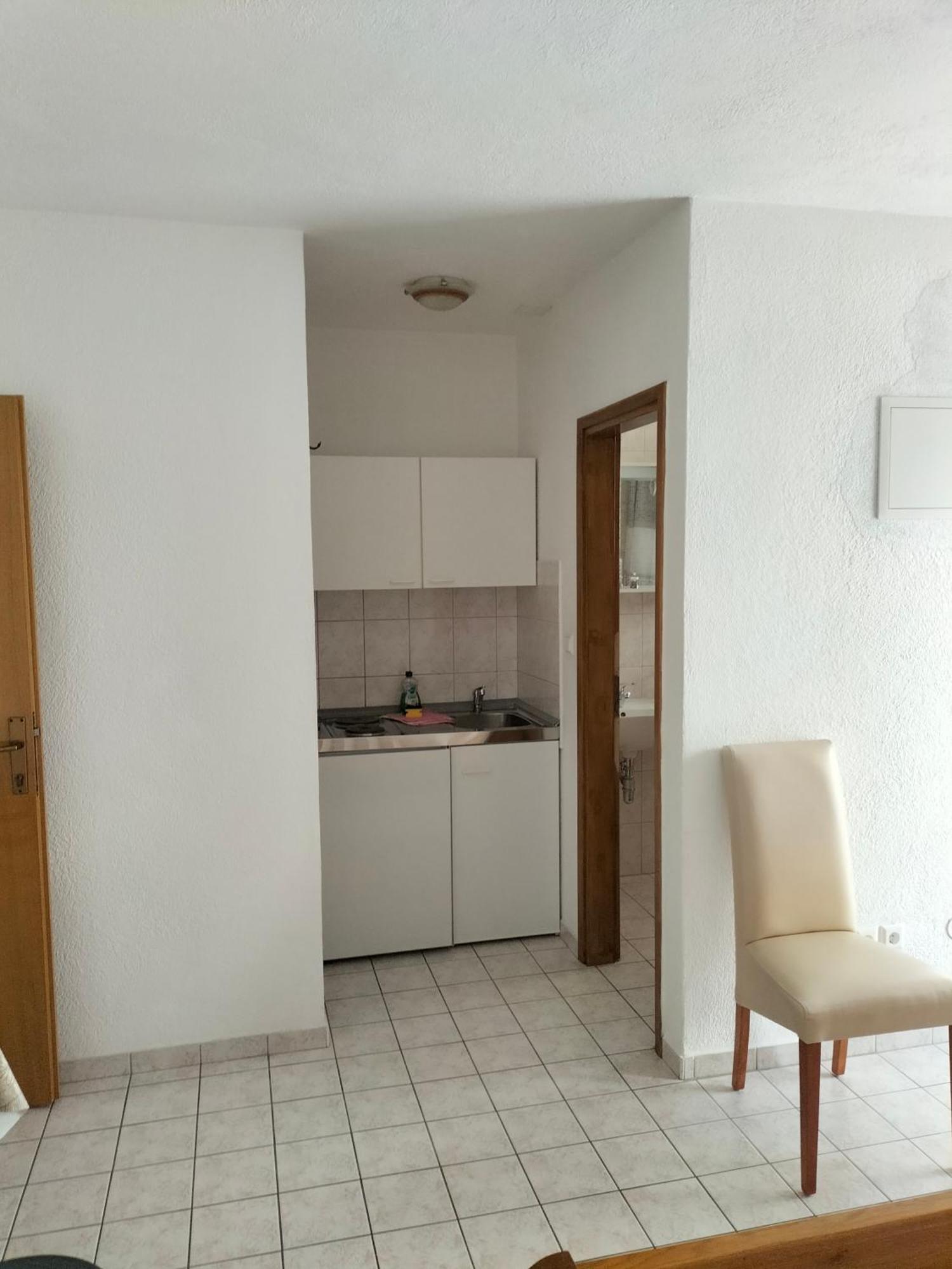 Studie-Apartment In Makarska, Kroatien Exterior photo